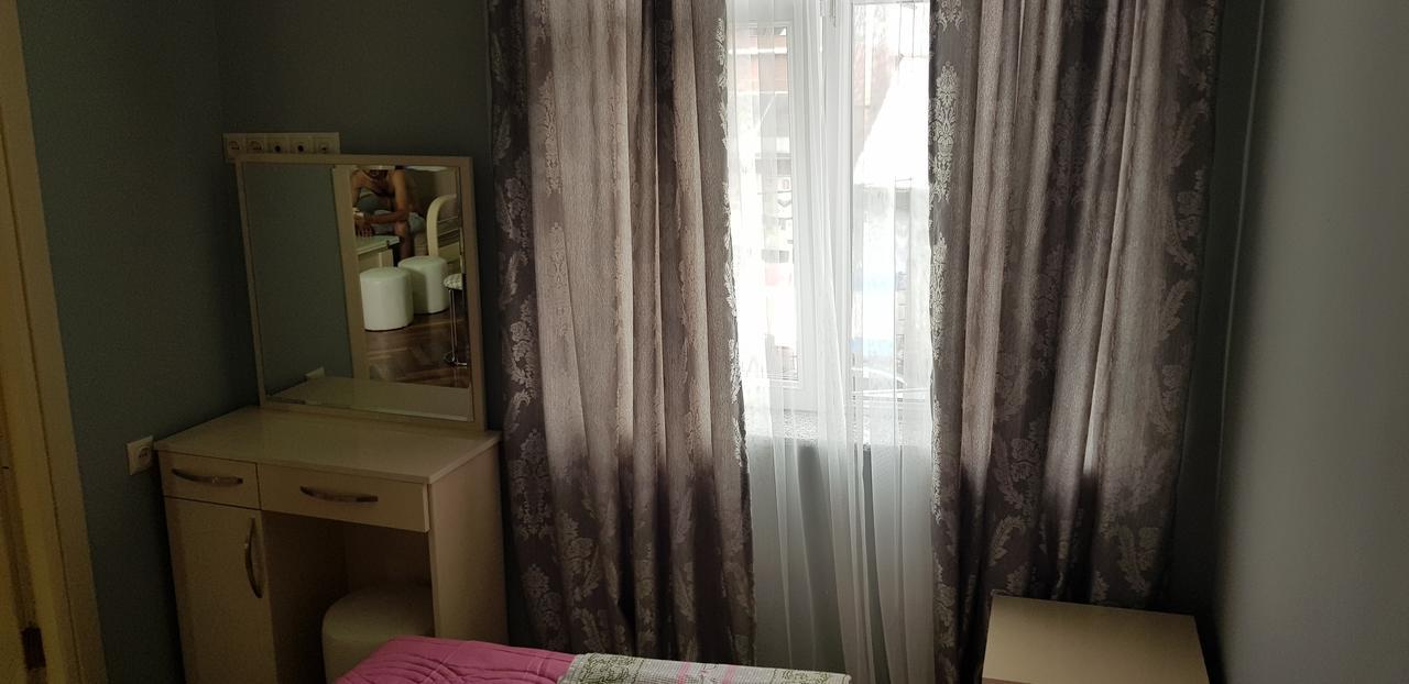 Apartament Shushana Batoemi Buitenkant foto